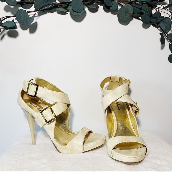 🍀 Mix & Match 4/$60 🍀 Michael Antonio “Tinsley” Cream heels - Picture 6 of 12